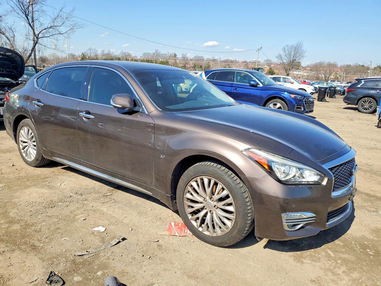 2015 Infiniti Q70 VIN JN1BY1PR7FM832032 photo 4
