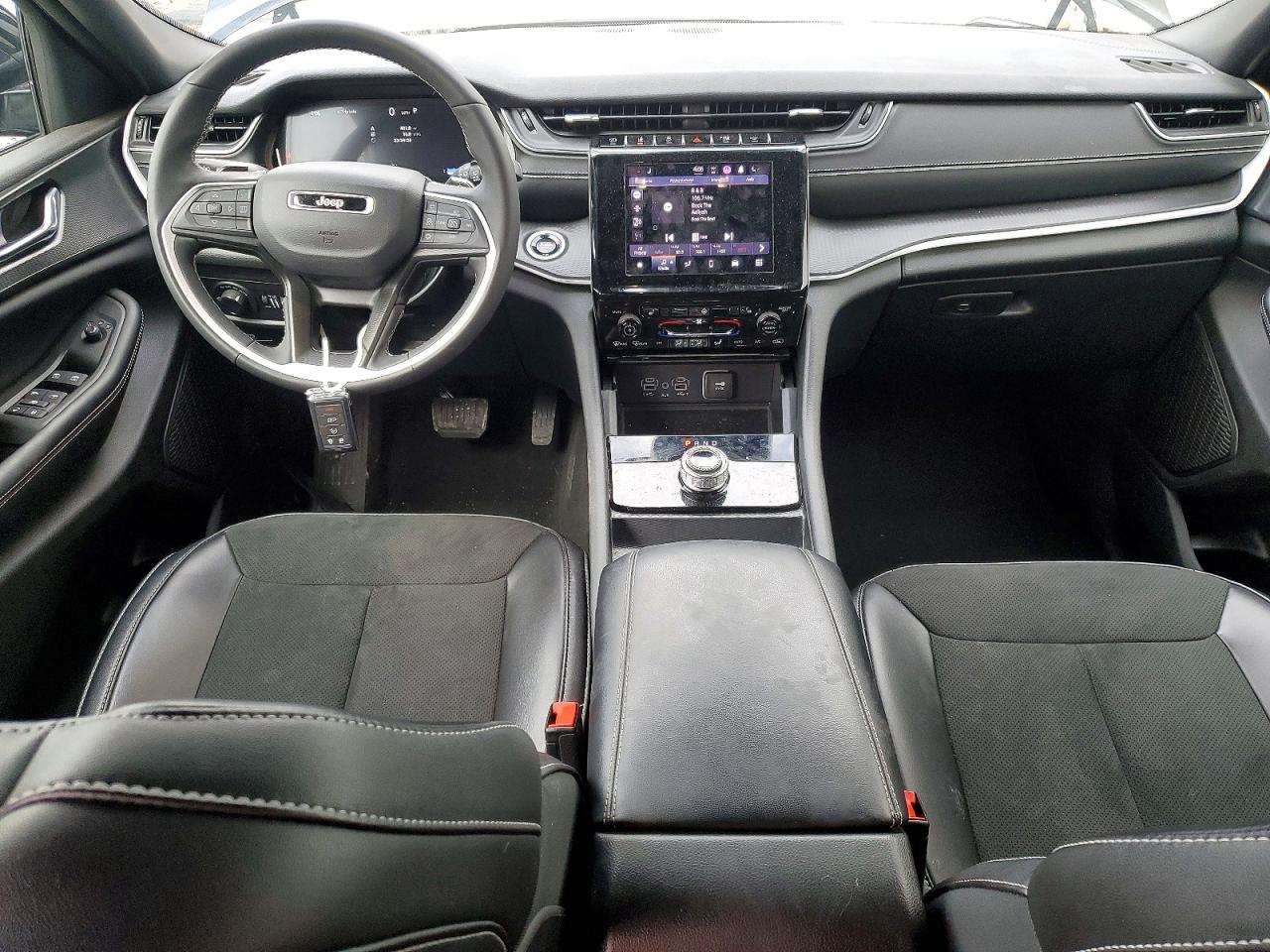2024 Jeep Grand cher VIN 1C4RJKAG2R8624795 photo 8