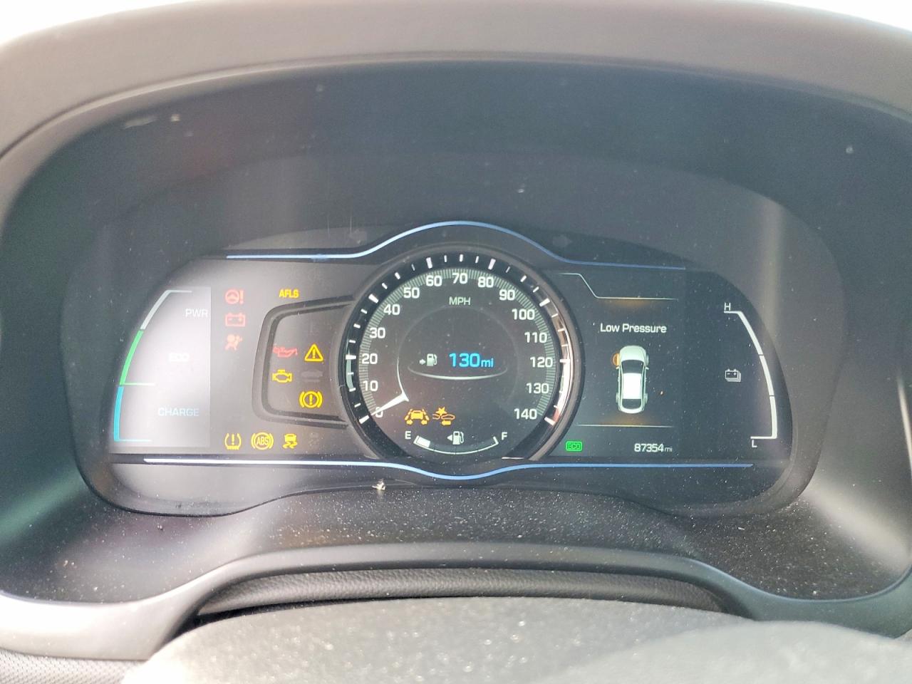 2018 Hyundai Ioniq VIN KMHC05LC4JU084328 photo 9