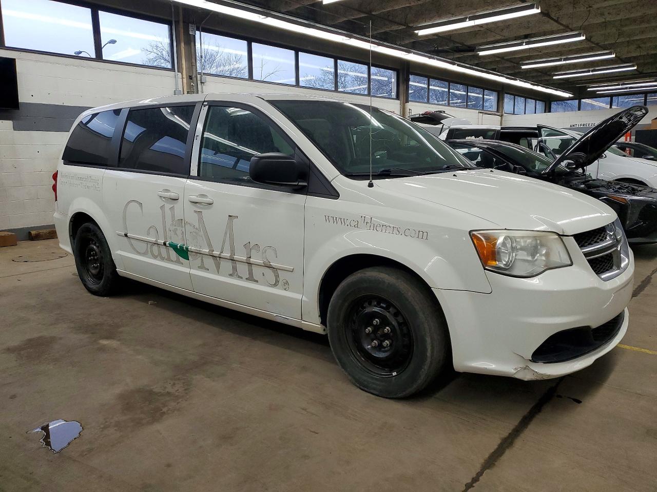 2011 Dodge Caravan VIN 2D4RN4DG1BR699528 photo 4