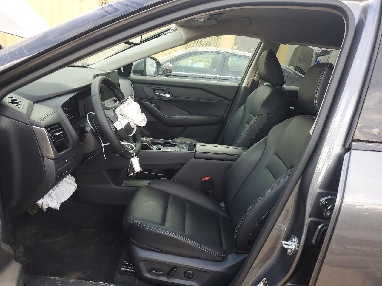 2026 Nissan Rogue VIN 5N1BT3CAXTC697763 photo 7