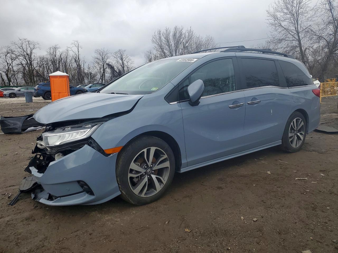 2024 Honda Odyssey VIN 5FNRL6H83RB027705 photo 1