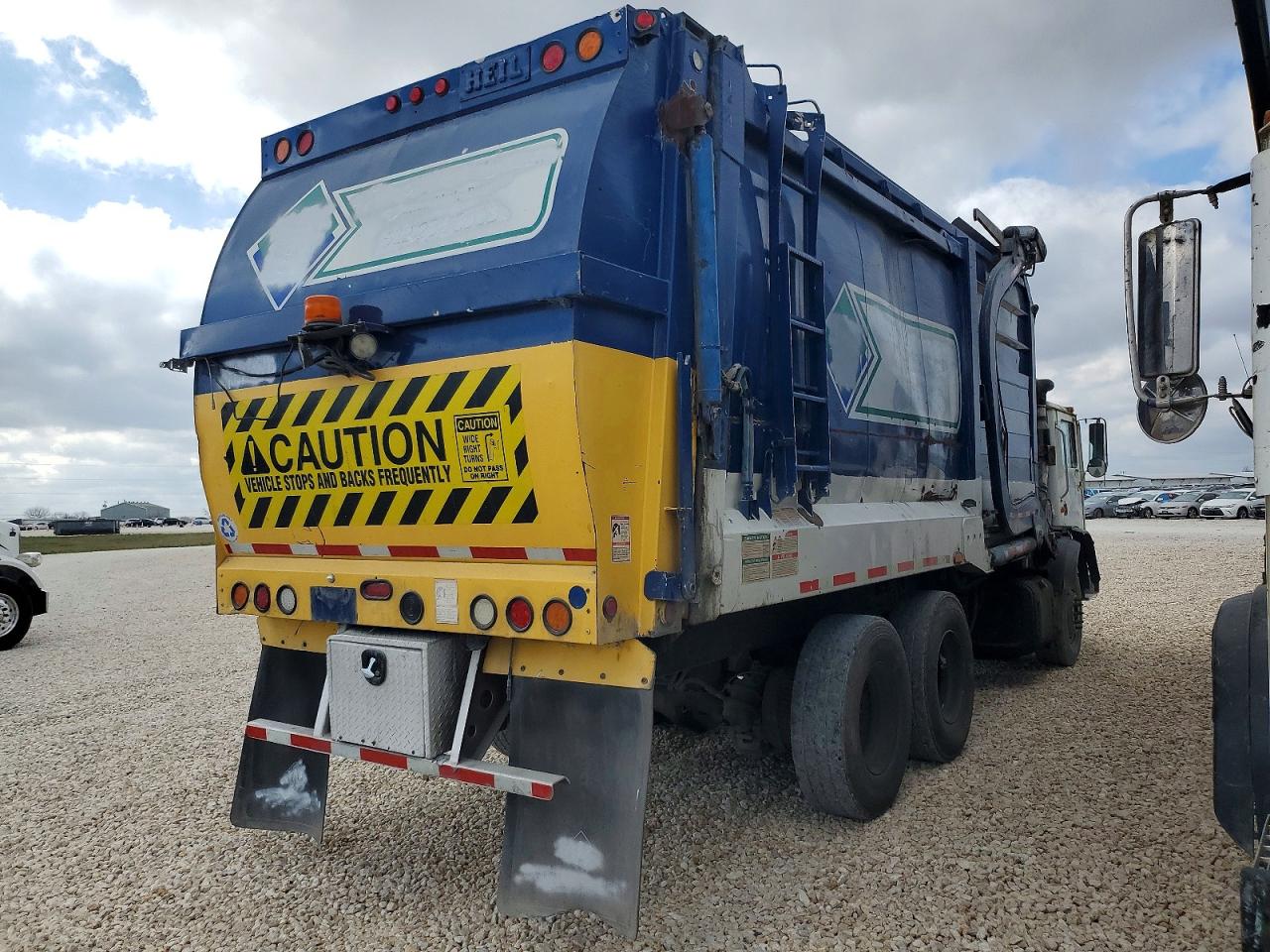 2011 MACK All other VIN 1M2AV04C0BM008536 photo 4