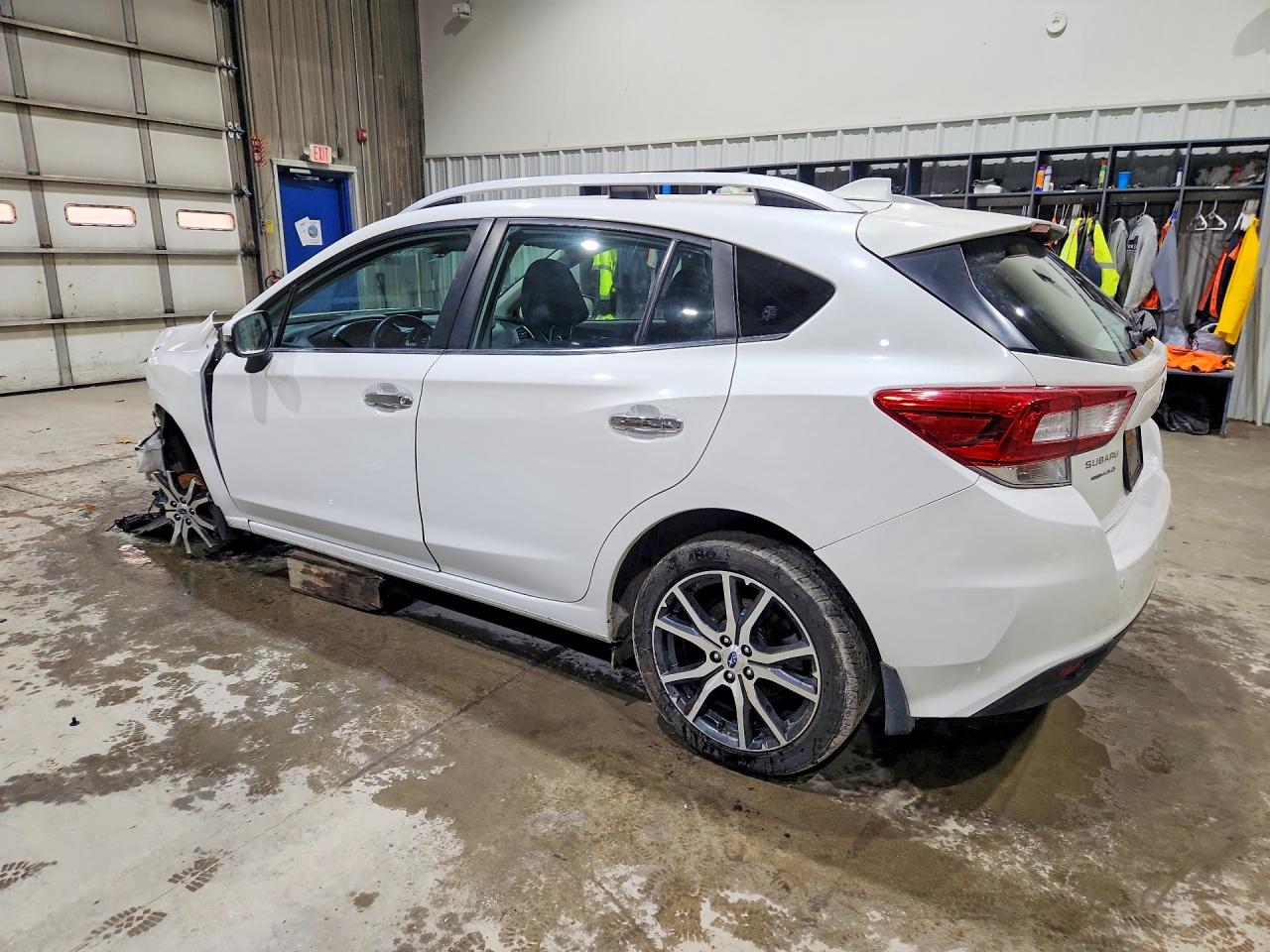 2019 Subaru Impreza VIN 4S3GTAT62K3730201 photo 2
