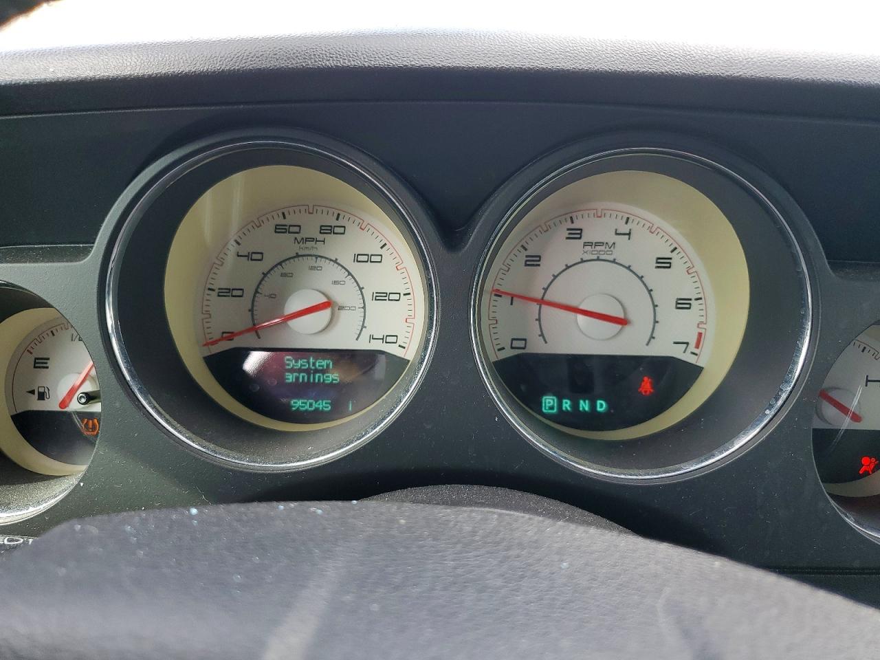2011 Dodge Challenger VIN 2B3CJ4DG7BH581568 photo 9