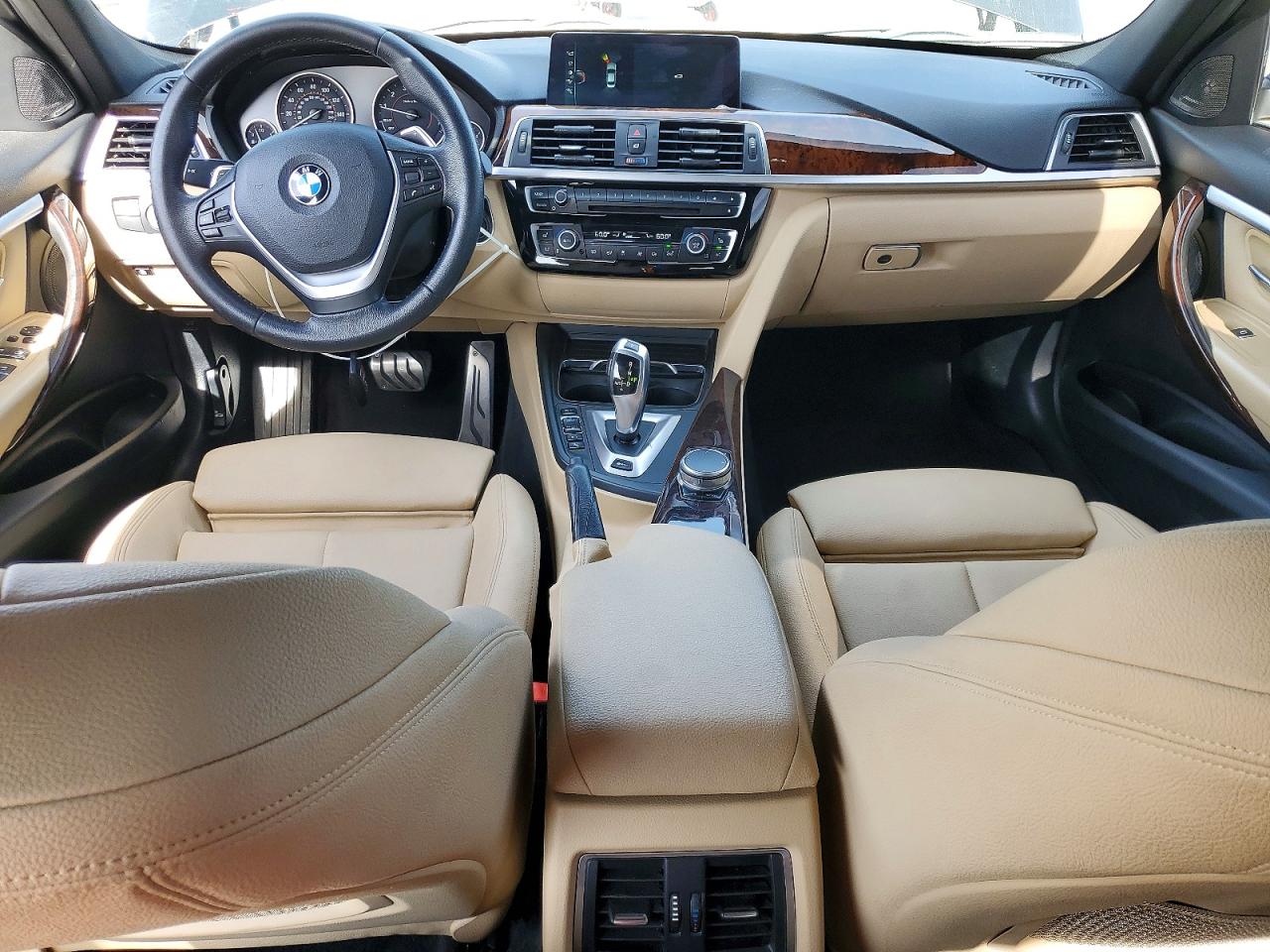 2017 BMW 3 series VIN WBA8E1C31HA156826 photo 8