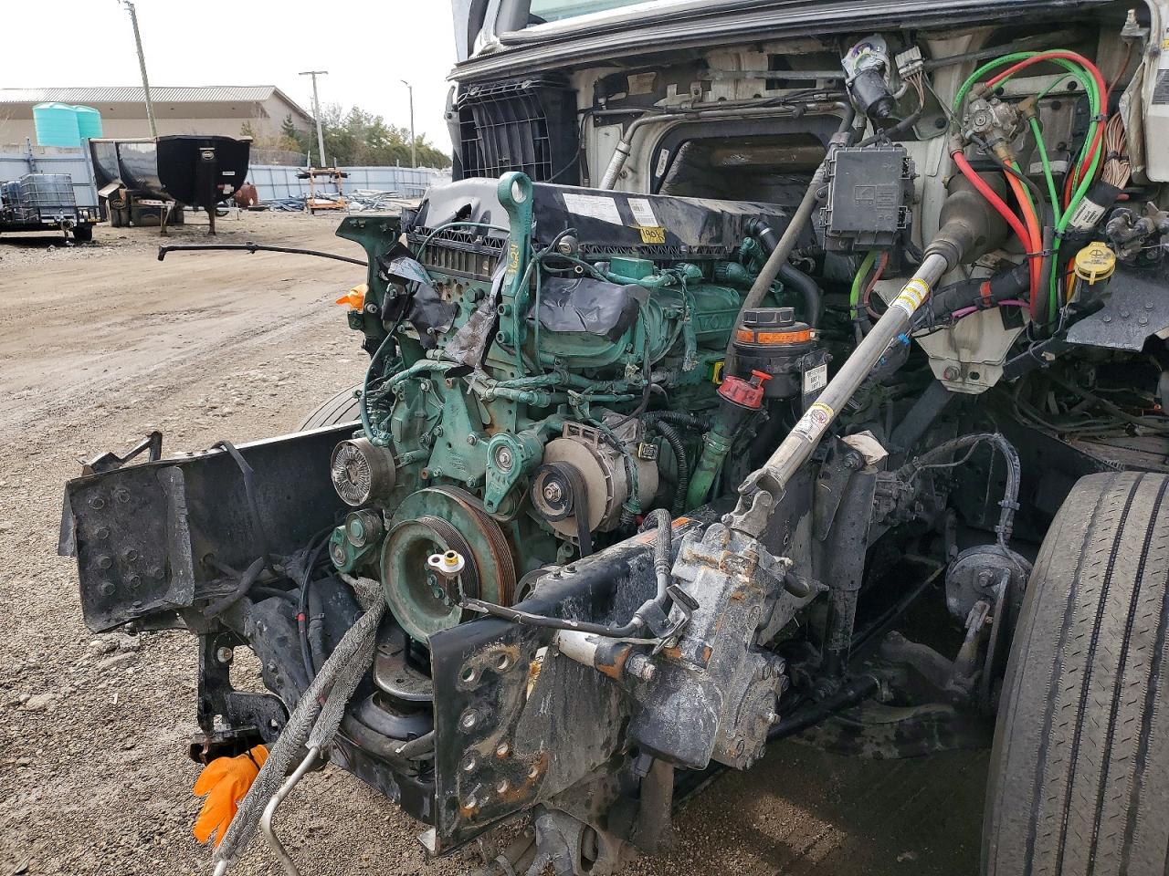 2024 VOLVO Vn VIN 4V4NC9EH9RN641099 photo 7