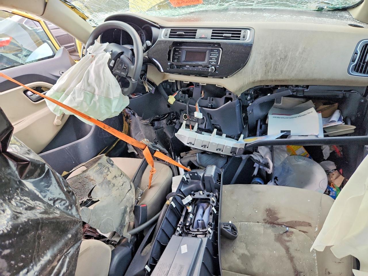 2016 Kia Rio VIN KNADM4A32G6681854 photo 8
