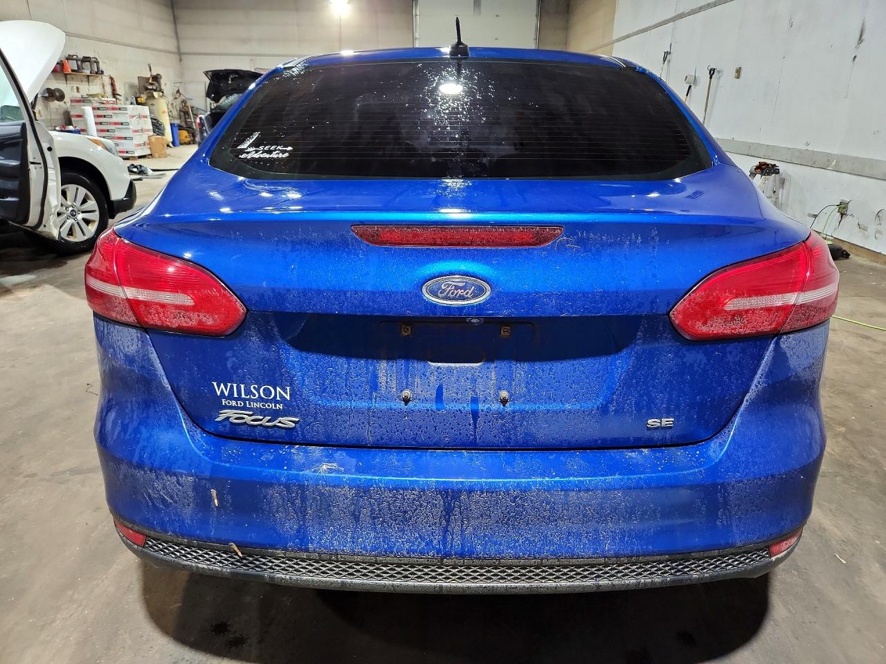 2018 Ford Focus VIN 1FADP3F2XJL310993 photo 6