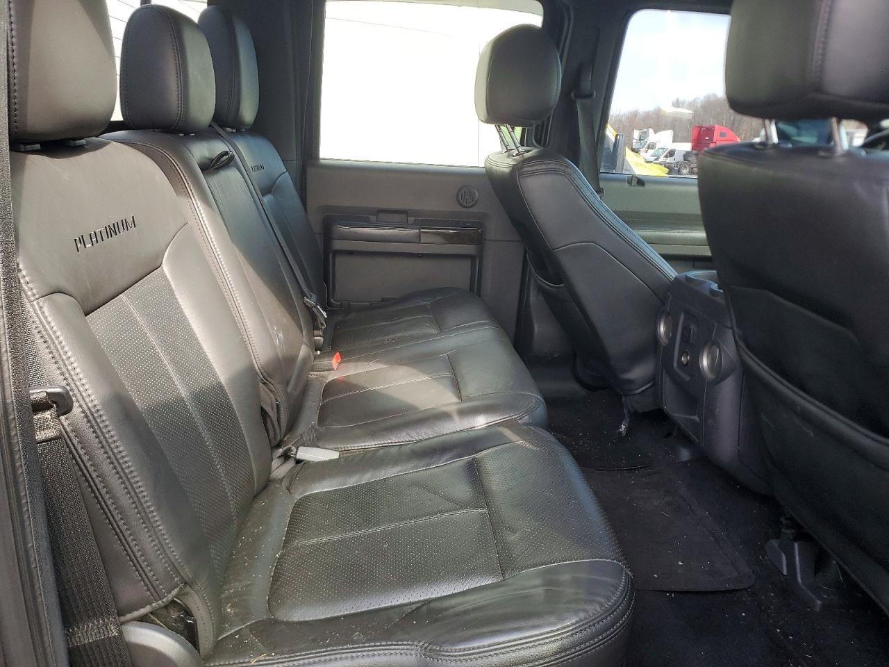 2014 Ford F450 VIN 1FT8W4DT5EEB21615 photo 10