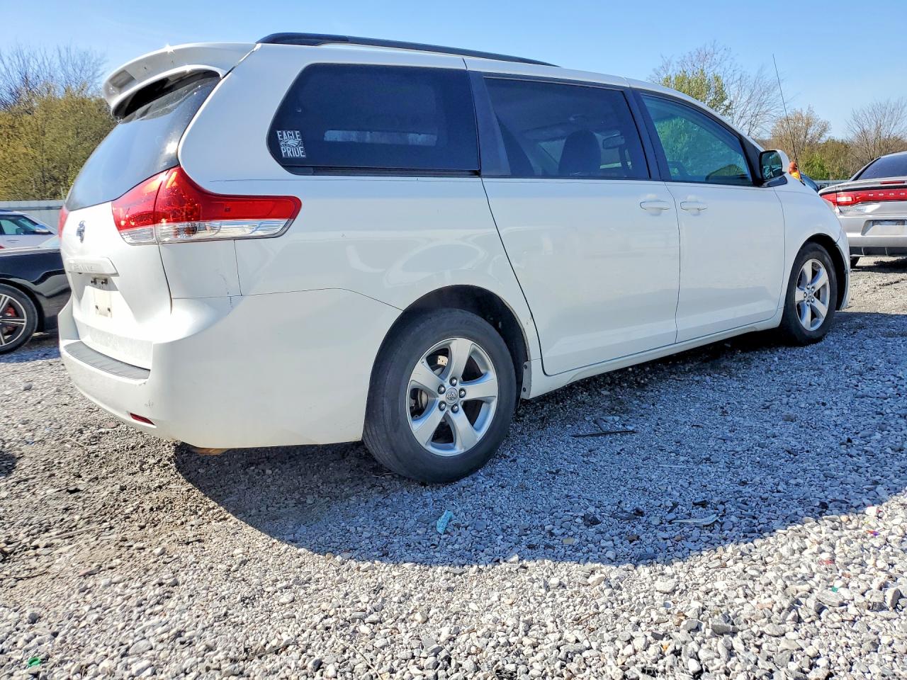 2012 Toyota All models VIN 5TDKK3DC3CS190113 photo 3