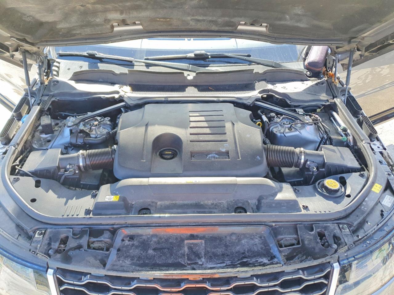 2020 Land Rangerover VIN SALWR2SU7LA710063 photo 12