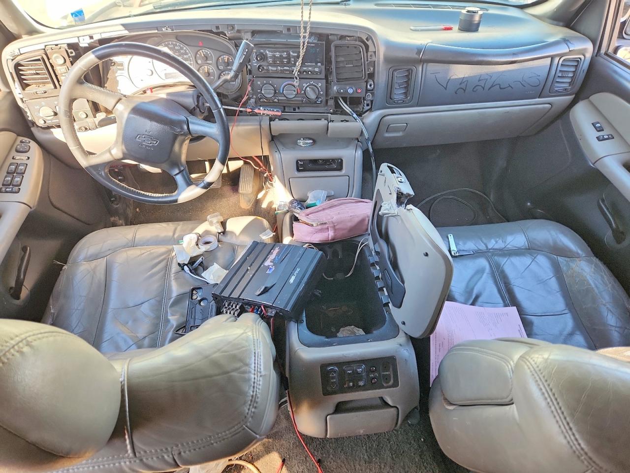 2002 CHEV Tahoe VIN 1GNEK13Z92R212157 photo 8