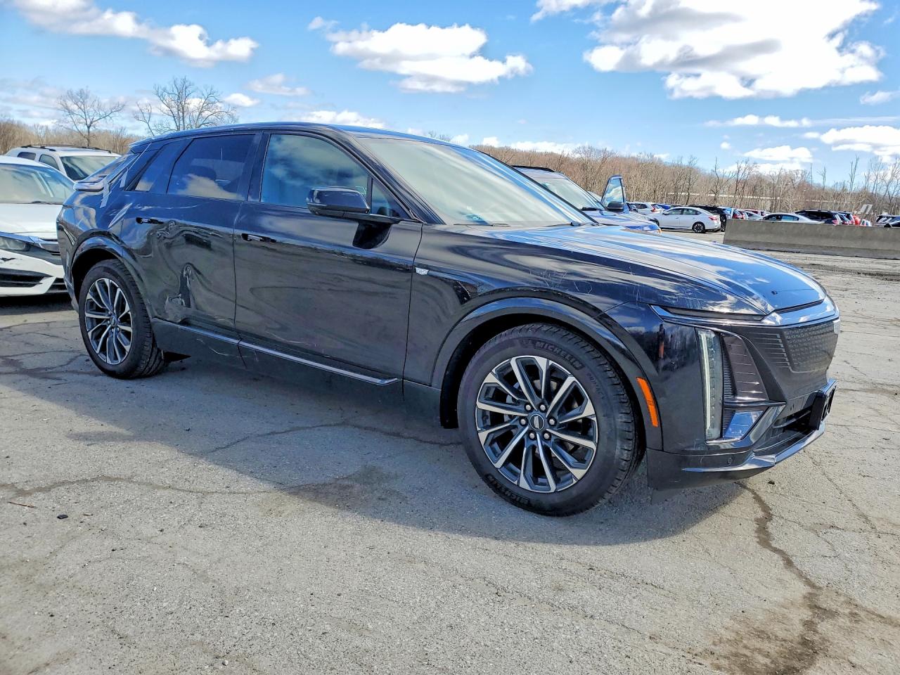 2025 Cadillac All other VIN 1GYKPURL3SZ300309 photo 4