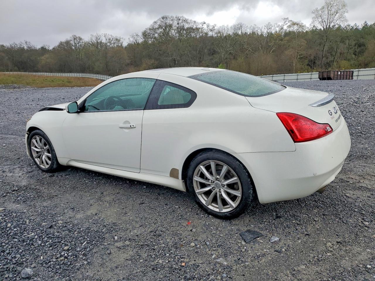 2011 Infiniti G37 VIN JN1CV6EKXBM212754 photo 2