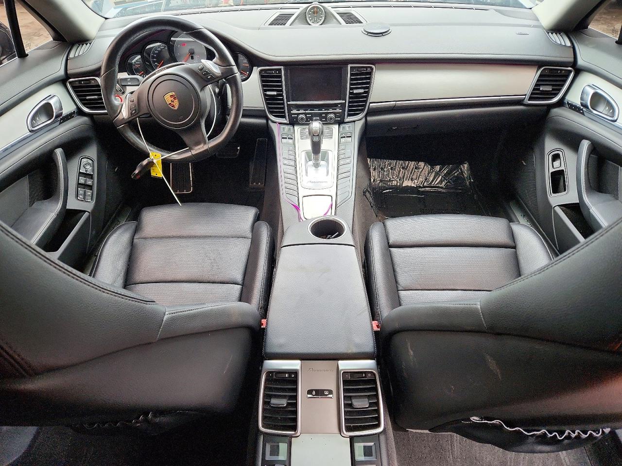 2016 Porsche Panamera VIN WP0AB2A72GL050638 photo 8