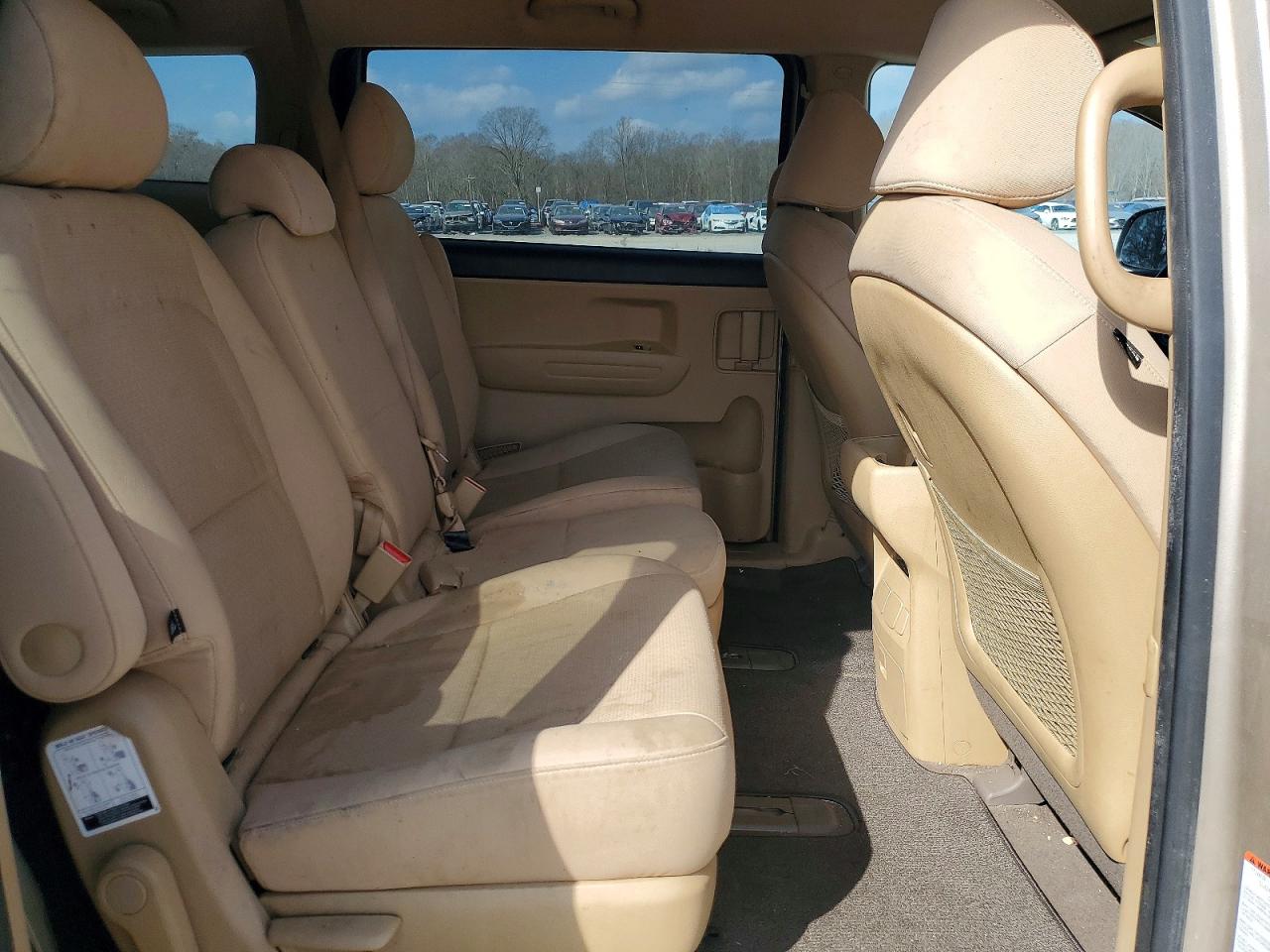 2017 Kia SEDONA VIN KNDMB5C1XH6230568 photo 11