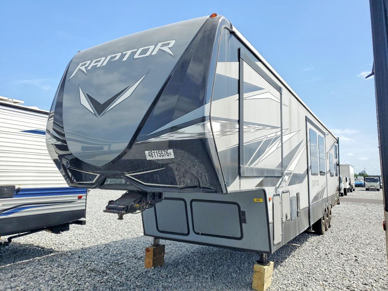 2020 KEYSTONE Raptor rp3 VIN 4YDF42632LR800680 photo 2
