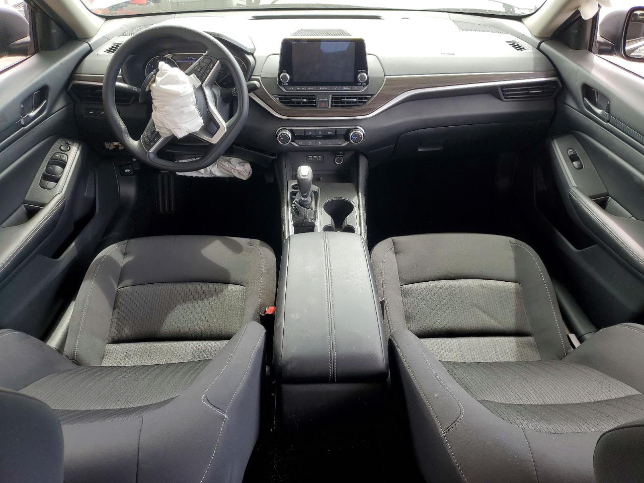 2026 Nissan Altima VIN 1N4BL4DV0TN305623 photo 8