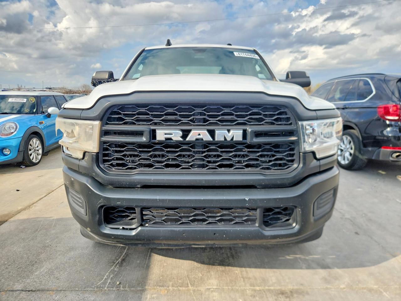2022 Ram 2500 VIN 3C6UR5CJ6NG203137 photo 5