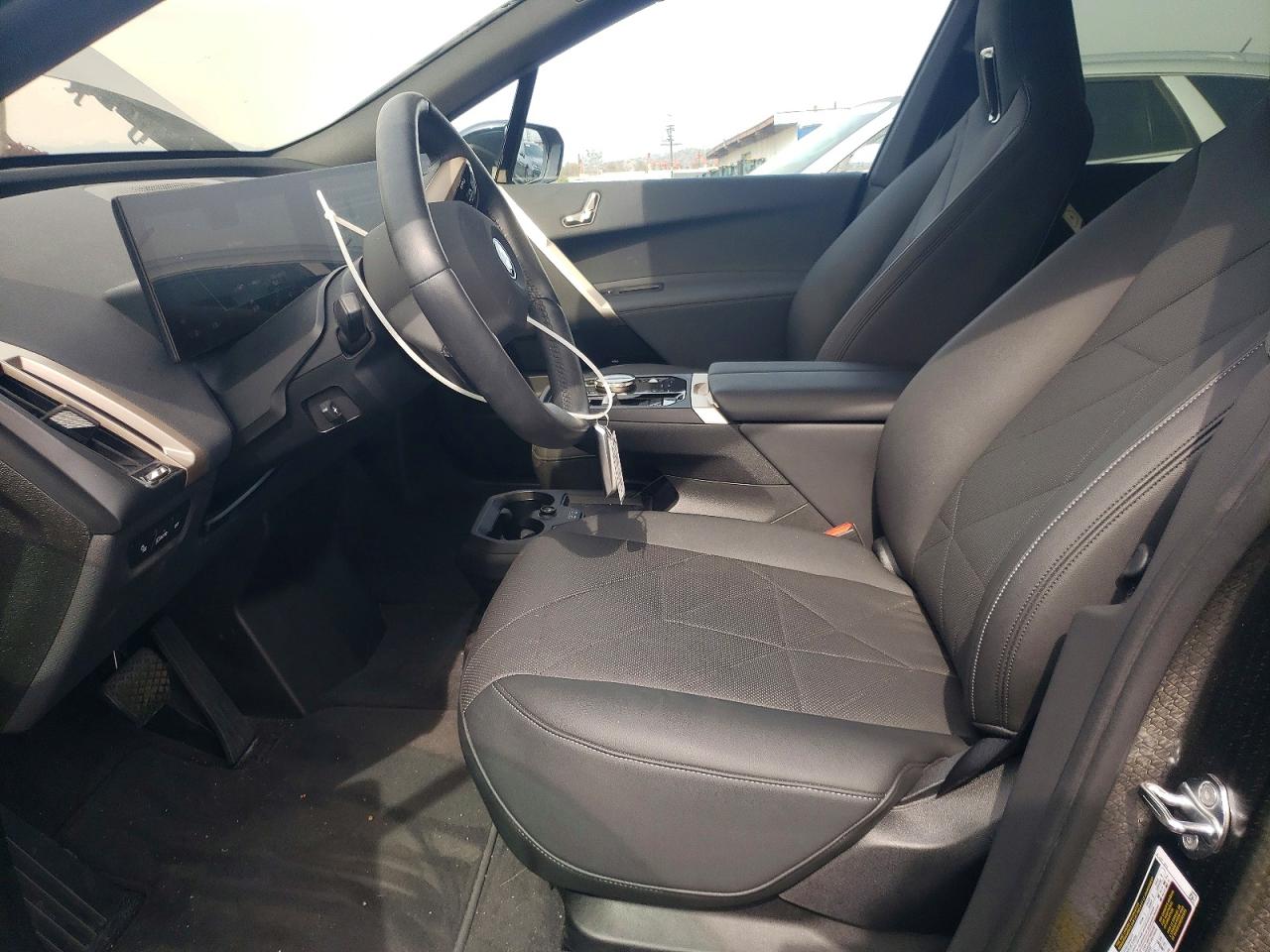 2024 BMW All other VIN WB523CF00RCN42490 photo 7