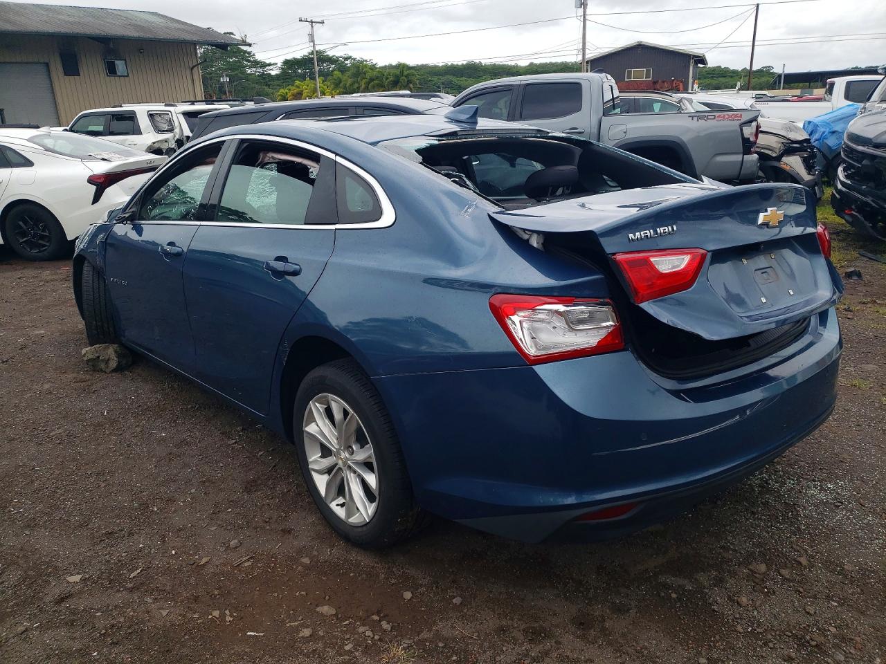 2024 Chevrolet Malibu VIN 1G1ZD5ST3RF207629 photo 2