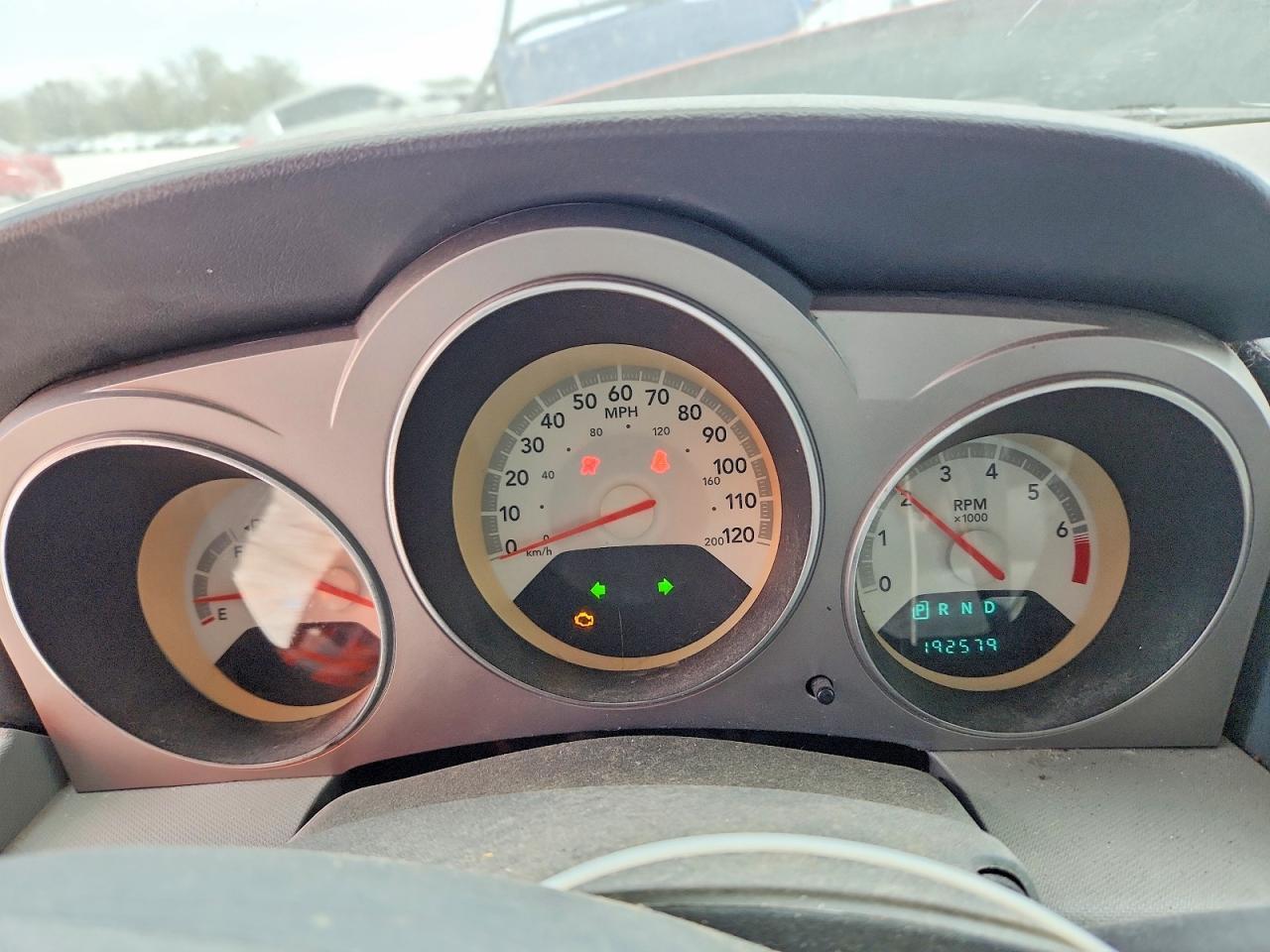 2008 Dodge Avenger VIN 1B3LC56KX8N299006 photo 9