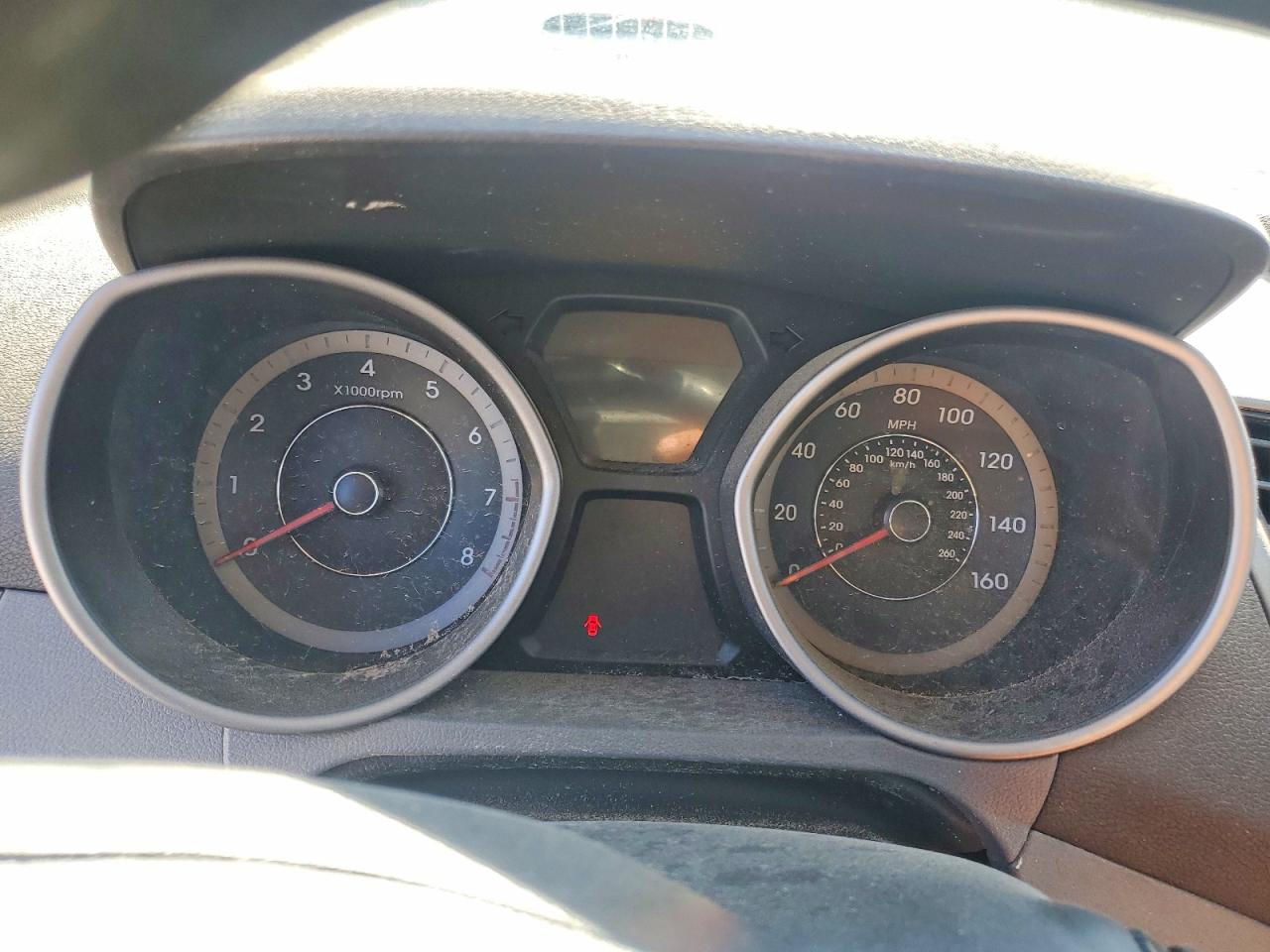 2016 HYUNDAI Elantra VIN KMHDH4AE0GU570316 photo 9