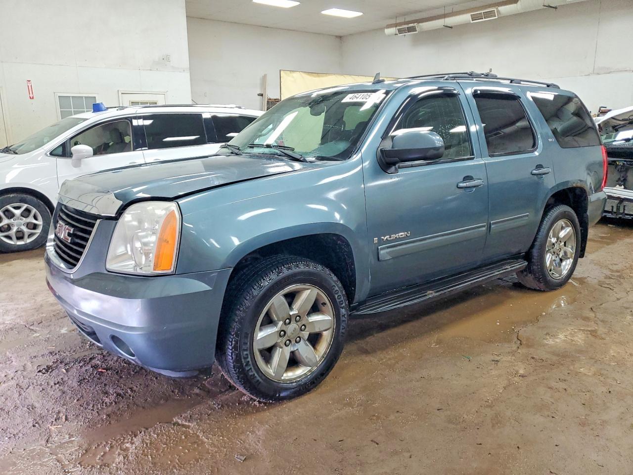 2009 GMC Yukon VIN 1GKFK33069R255251 photo 1
