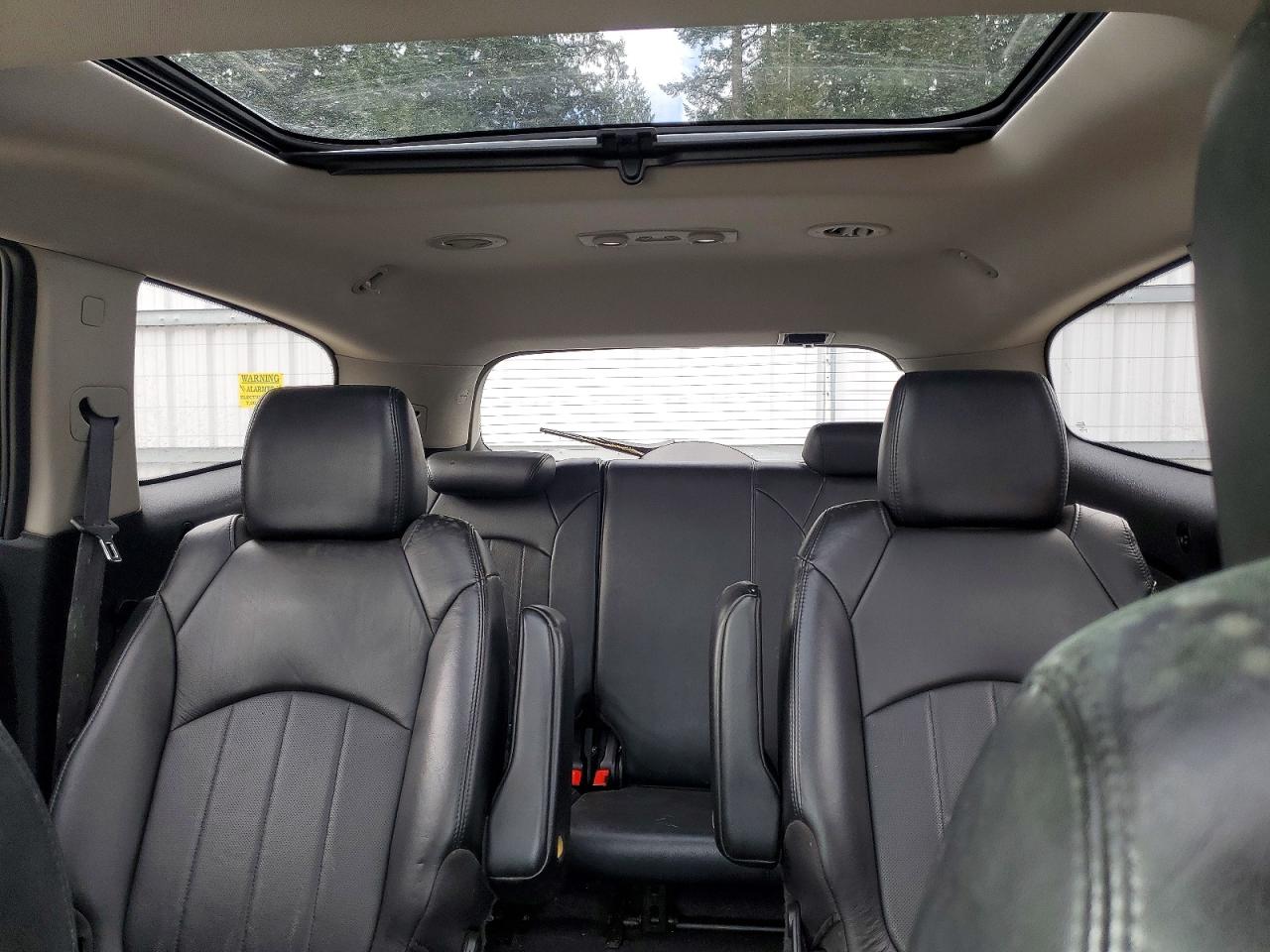 2011 Buick Enclave VIN 5GAKRBED7BJ357437 photo 10