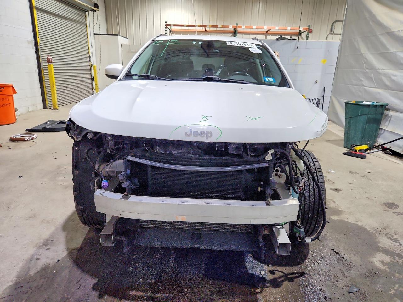 2018 Compass VIN 3C4NJDBB8JT231676 photo 5