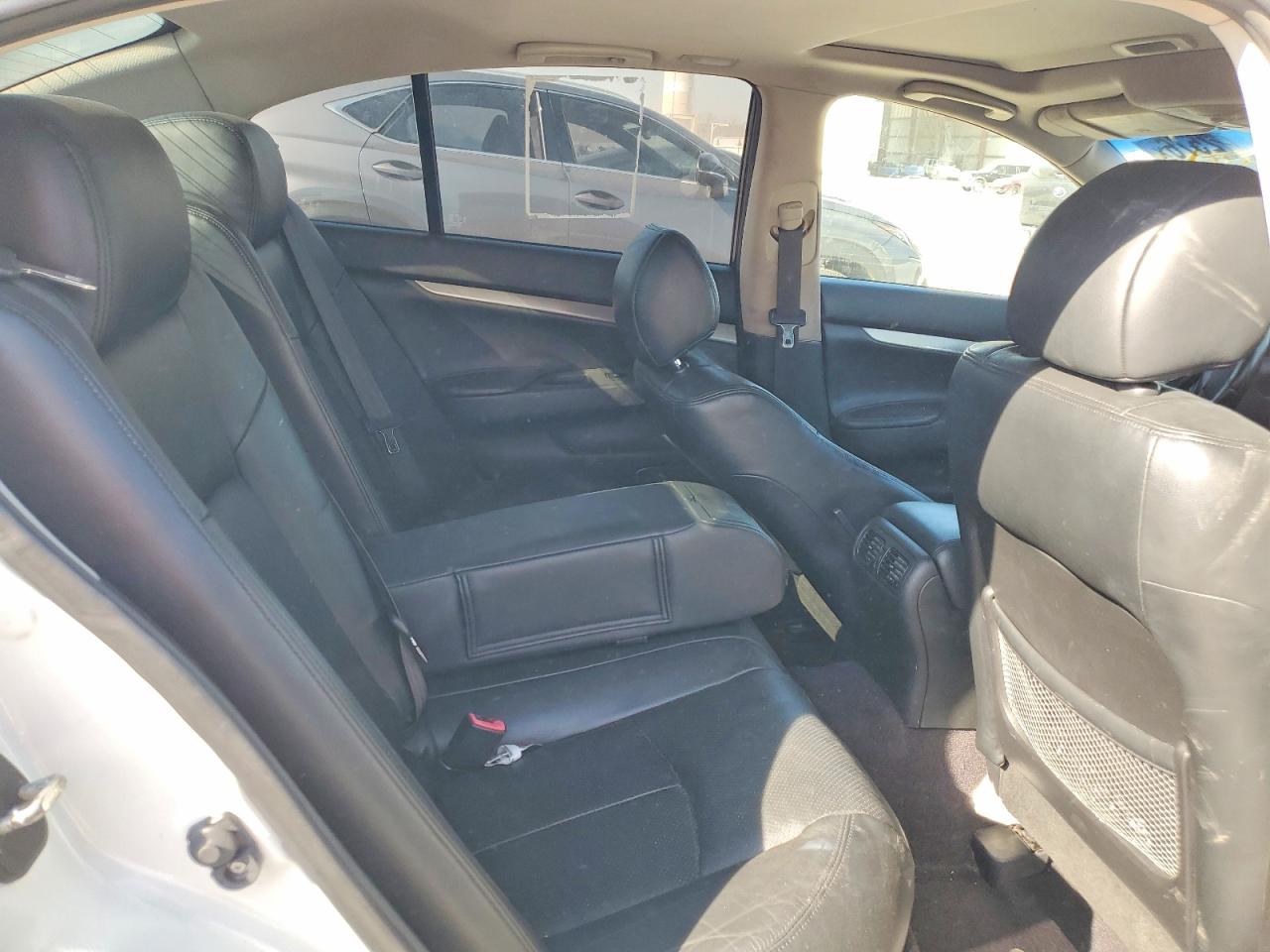 2011 Infiniti G37 VIN JN1CV6ARXBM403562 photo 10