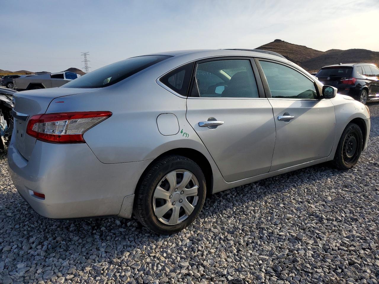2015 NISS Sentra VIN 3N1AB7AP5FY289557 photo 3