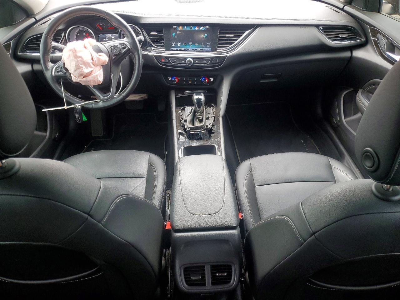 2018 BUICK Regal VIN W04GR6SX5J1101185 photo 8