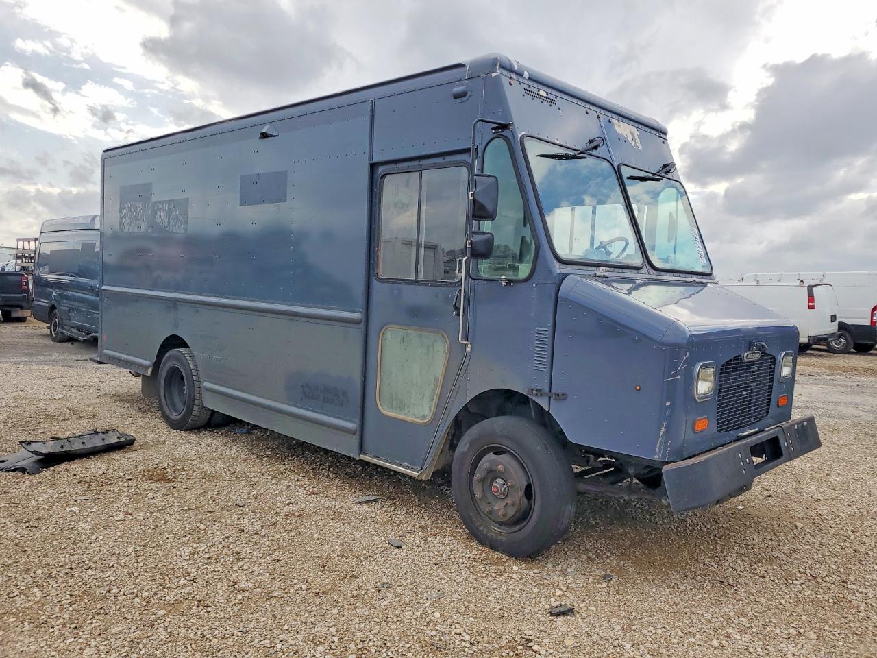 2021 FREIGHTLINER Chassis VIN 4UZAC2GA9MCMM9358 photo 4