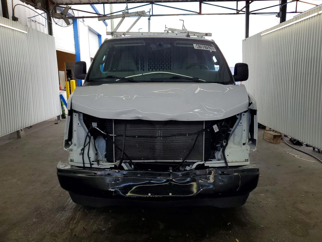 2023 Chev Express VIN 1GCWGAFP8P1104482 photo 5