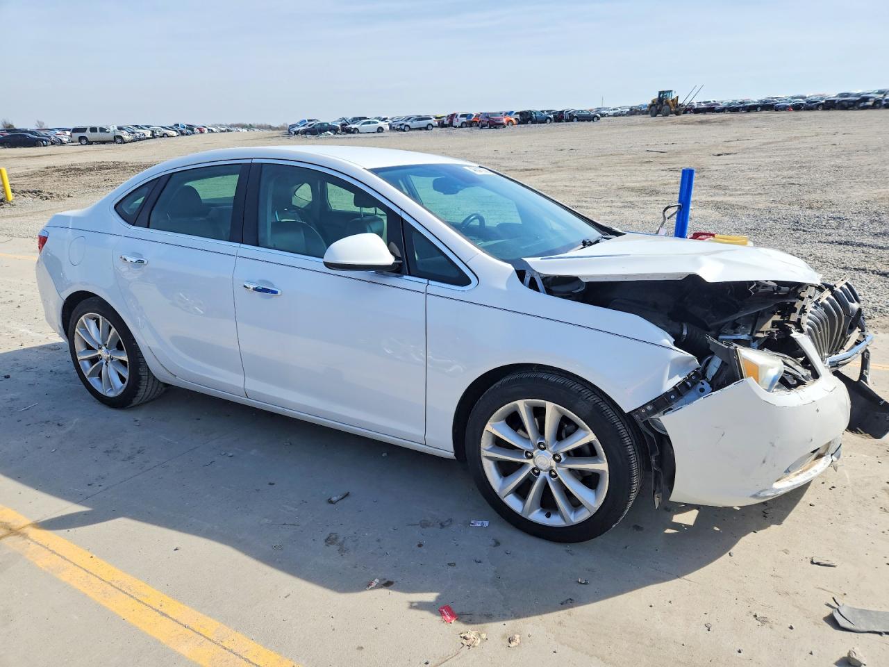 2013 Buick Verano VIN 1G4PR5SK4D4138277 photo 4