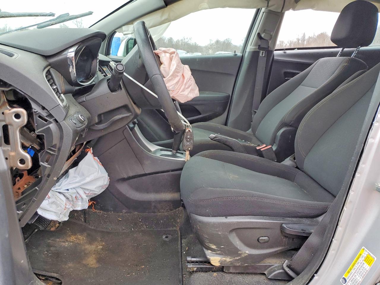 2020 CHEV Trax VIN 3GNCJNSB4LL107508 photo 7