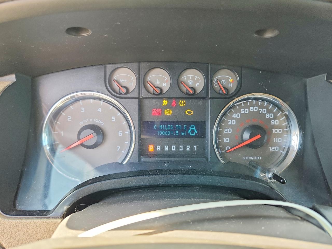 2010 Ford F150 VIN 1FTFW1EV6AFB08060 photo 9