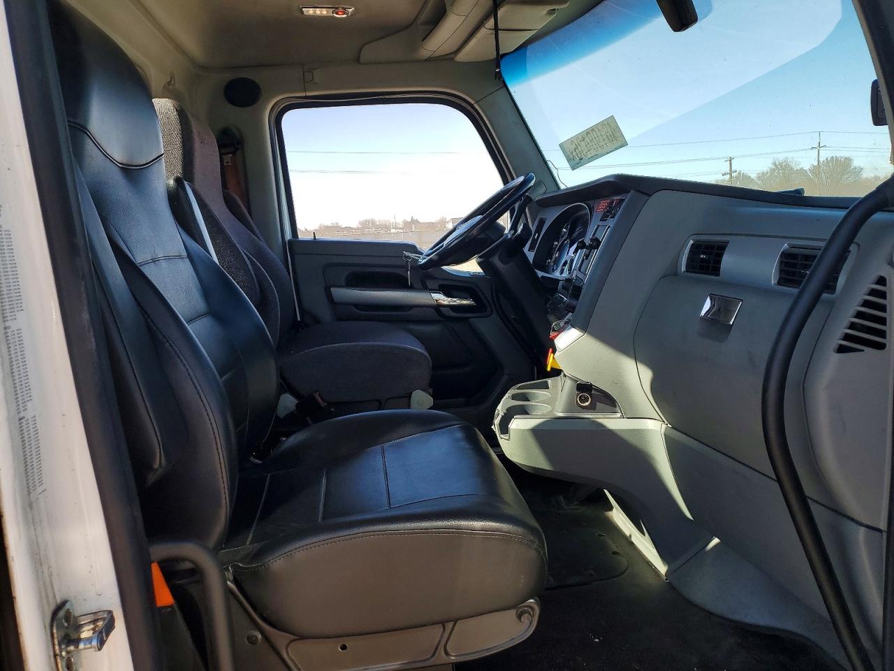 2021 KENWORTH All other VIN 1XKYA48X8MJ440786 photo 5