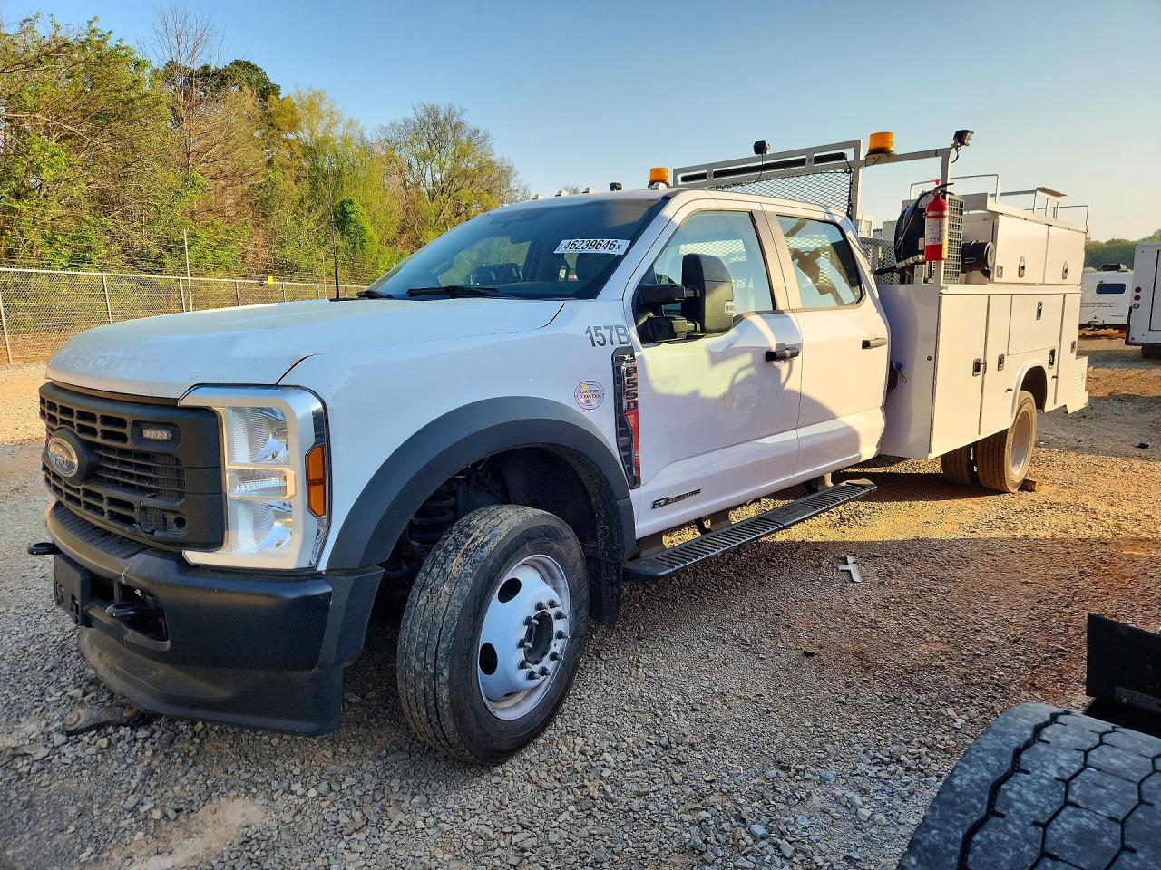 2024 Ford F550 VIN 1FD0W5HT7REC85902 photo 1