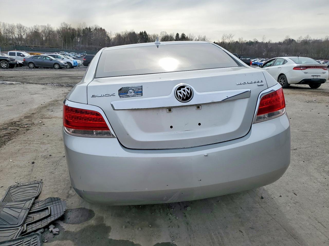 2010 Buick Lacrosse VIN 1G4GC5EG1AF118707 photo 6
