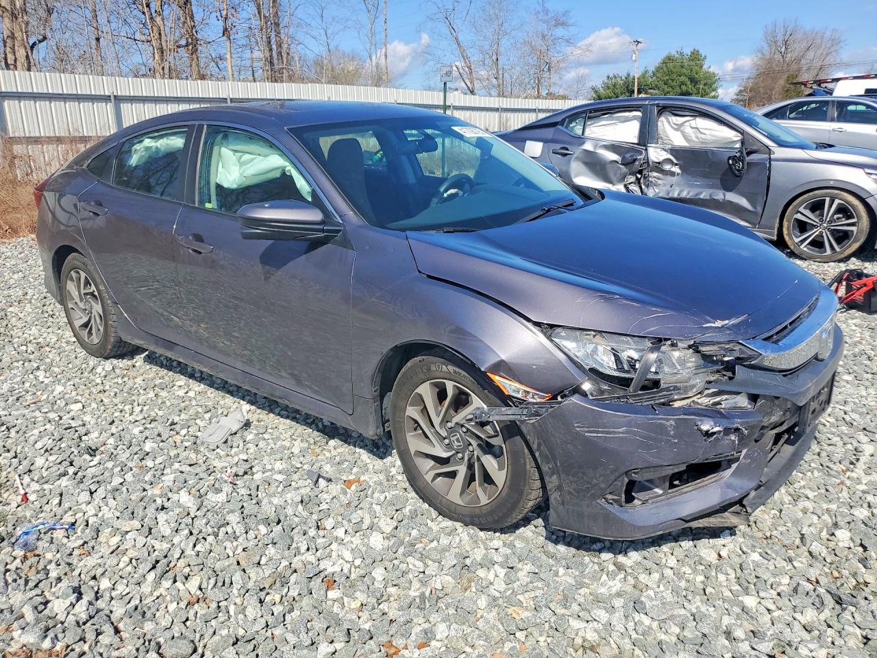 2016 Honda Civic VIN 19XFC2F76GE026315 photo 4