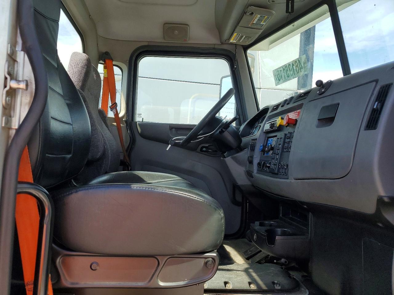 2016 PETERBILT All other VIN 1XP9AJ8XXGD340110 photo 5