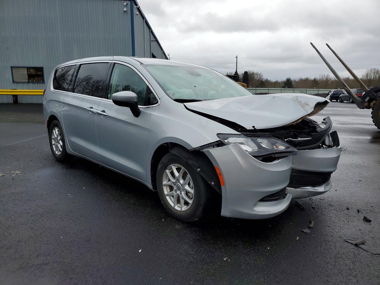 2023 Chrysler Minivan VIN 2C4RC1CG4PR596047 photo 4