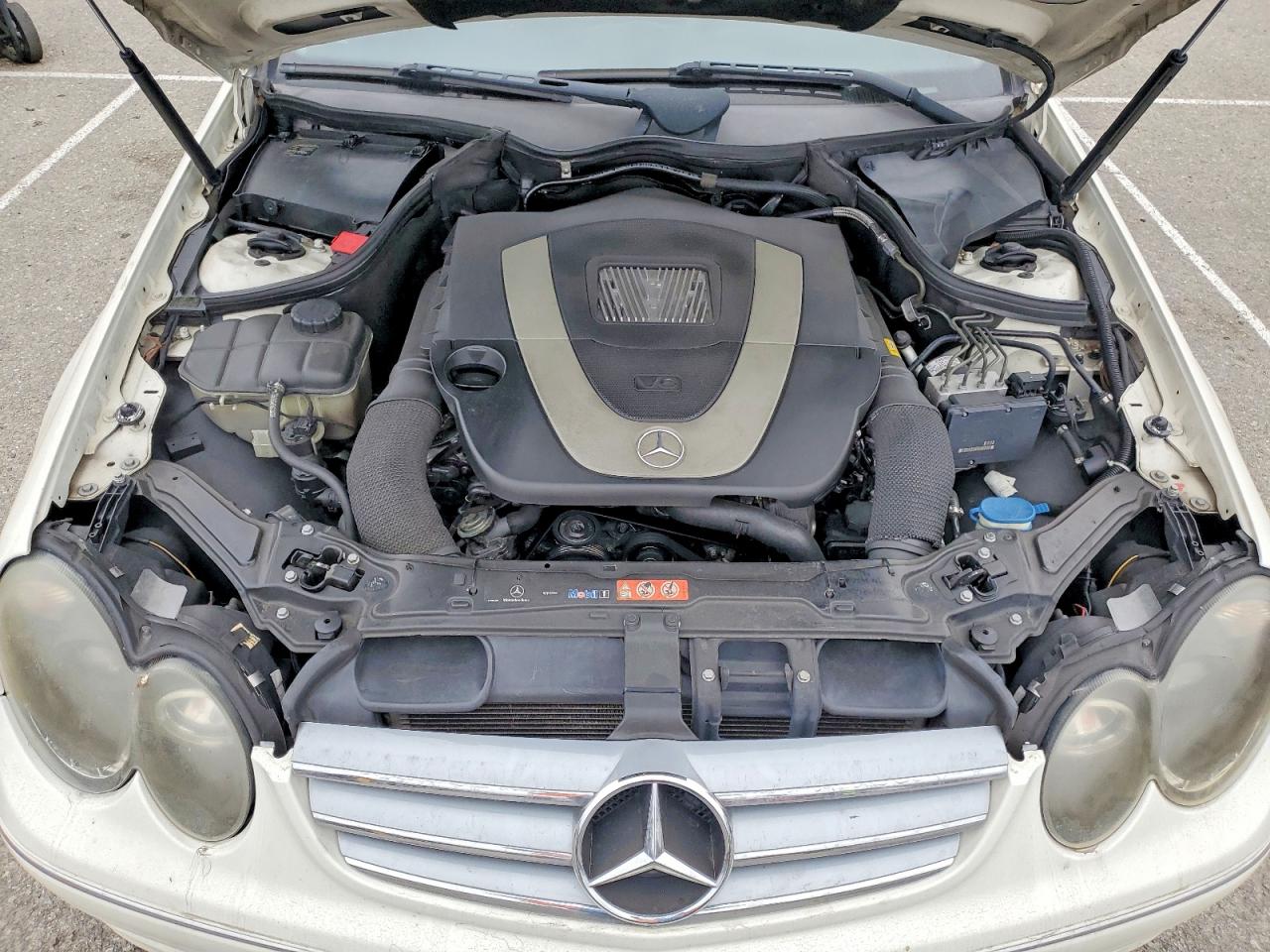 2009 Mercedes-Benz Clk-class VIN WDBTK56F79F262879 photo 11