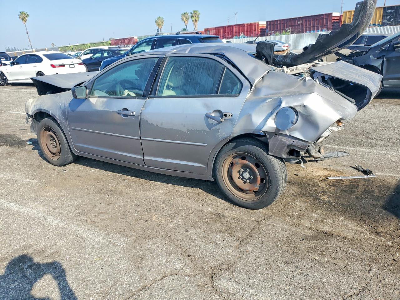 2007 Ford Fusion VIN 3FAHP06Z37R242110 photo 2