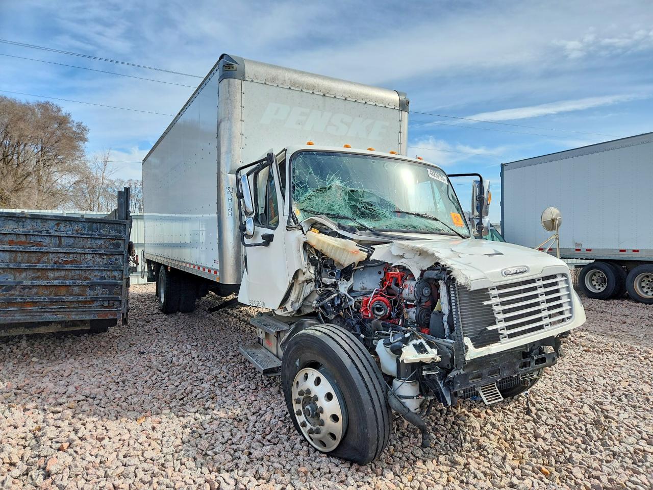 2023 FREIGHTLINER All other VIN 3ALACWFC1PDUJ2319 photo 4