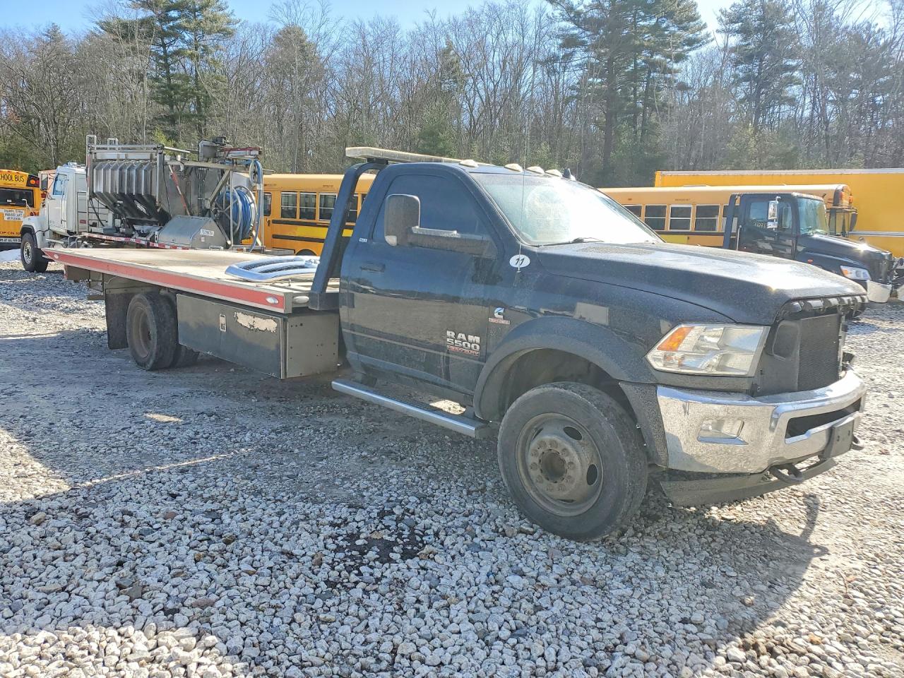 2018 Ram 5500 VIN 3C7WRNDL0JG270492 photo 4
