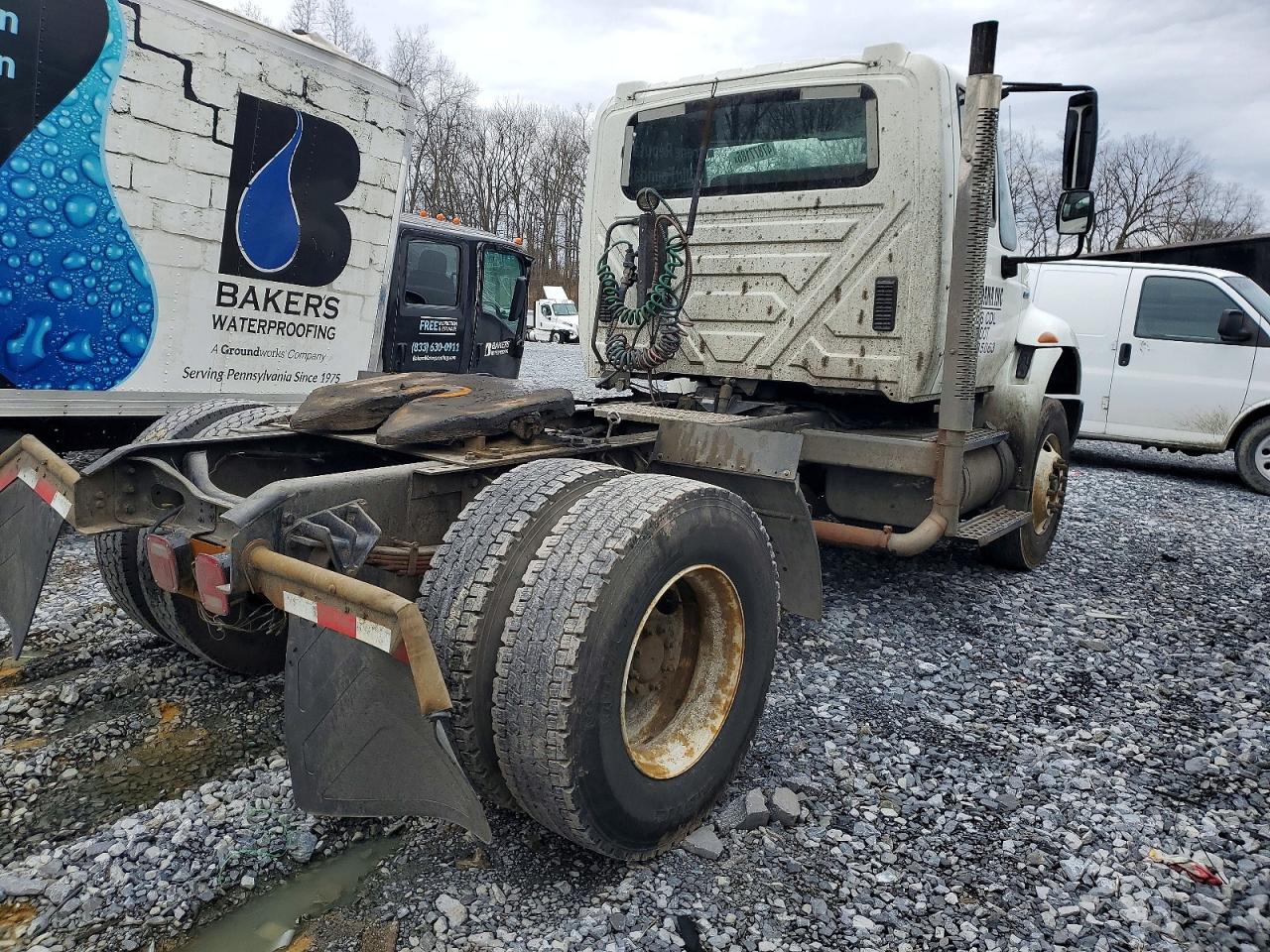 2009 International 4000 serie VIN 1HSMKAAN09H075377 photo 4
